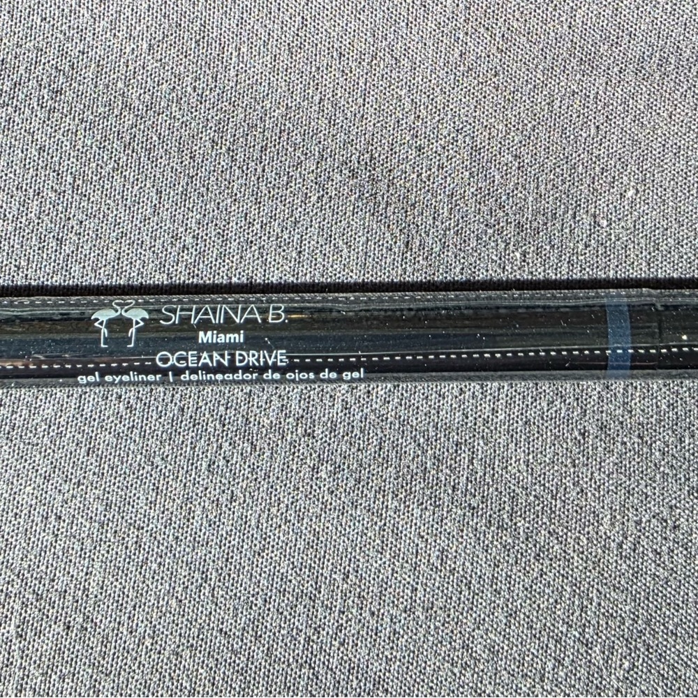 Shaina B. Ocean Drive Gel Eyeliner